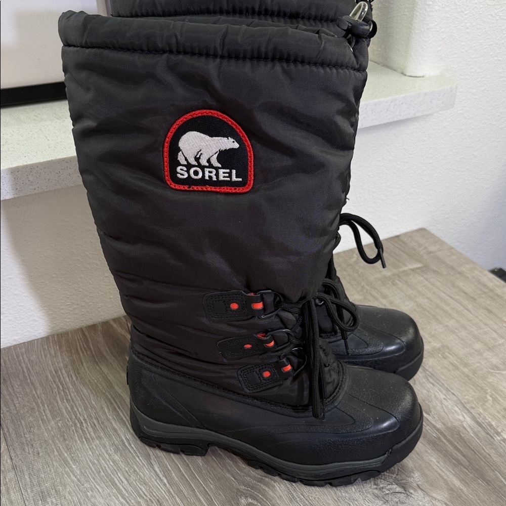 Sorel Black and Red Winter Boots